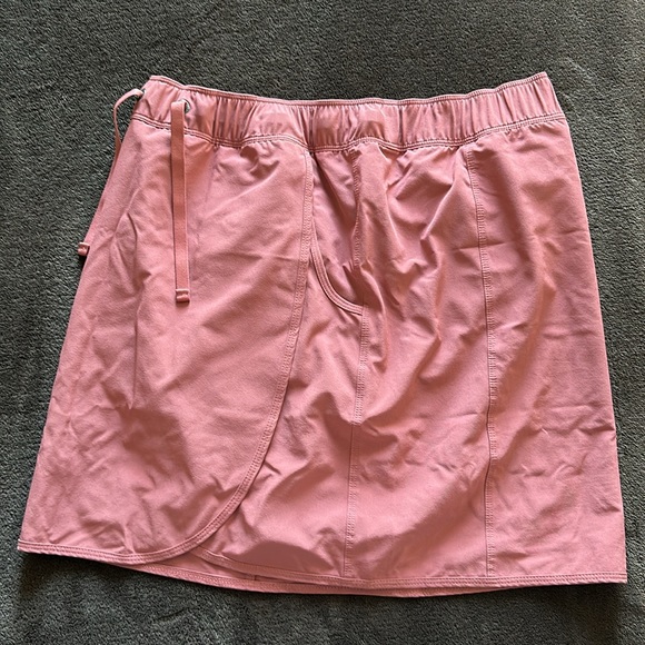 Patagonia skirt with shorts - Picture 2 of 7
